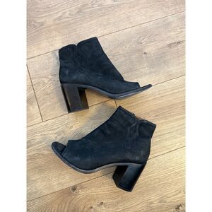 FRYE 7.5 Black Danica Peep Toe Block Heel Bootie Suede Western Zip Sandal